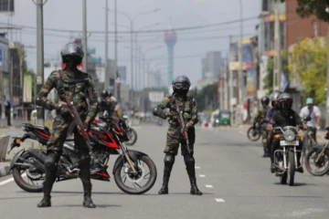 கோவிட் தீவிரத்தால் இலங்கையில் மேலும் பல பகுதிகள் முடங்கலாம்