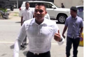 නාමල් රාජපක්ෂට අද හදිසියේම එන්න වූ තැන මෙන්න.