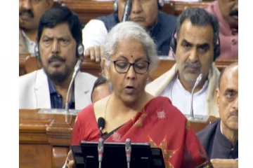 ?LIVE பட்ஜெட் 2023: ரூ.20 லட்சம் கோடி விவசாய கடன் வழங்க மத்திய அரசு இலக்கு - நிர்மலா சீதாராமன்