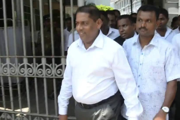 மகிந்தவின் தலைமை பாதுகாப்பு அதிகாரி கைது.. வாக்குமூலத்தில் திடுக்கிடும் தகவல்கள் | Mahinda Cheif Security Nevil Wanniyarachi Arrest