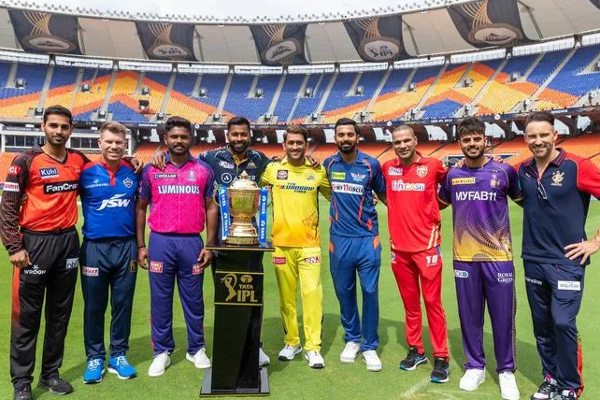 ஐபிஎல் போட்டியில் அடுத்தசுற்றுக்கு செல்லும் அணிகள் - புள்ளிப் பட்டியலில் மாற்றம்..! | Ipl Points Table Team Rank Csk Ms Dhoni