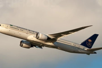 ජනපති රැගත් ගුවන් යානය සිංගප්පූරුවට ගොඩබස්වයි