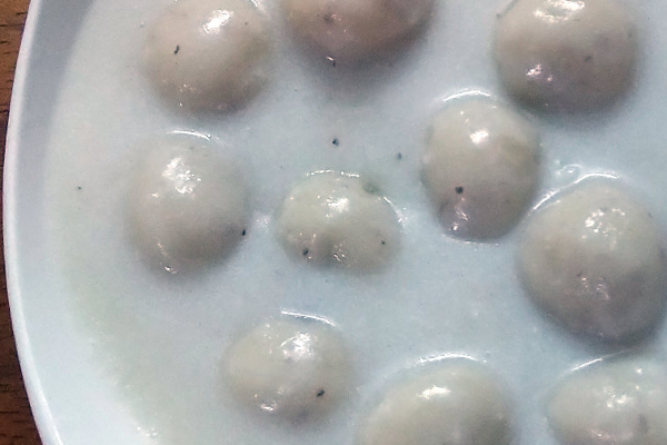 ருசியான அவல் பால் கொழுக்கட்டை செய்வது எப்படி தெரியுமா? | Aval Paal Kolukattai