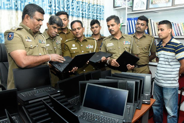 இந்திய பிரஜை அதிரடியாக கைது | Indian National Arrest