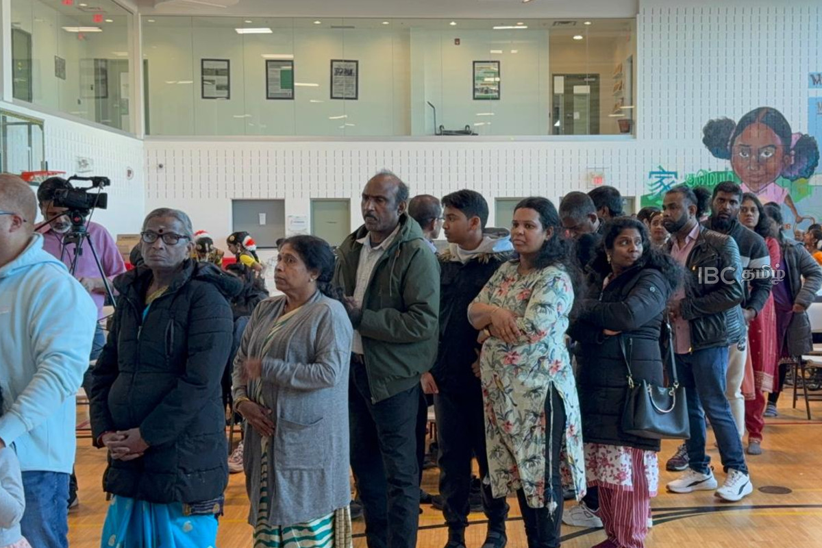 பிரித்தானியாவில் கடலின் மடியில் குழுமத்தின் நூல் வெளியீட்டு விழா...! | Kadalil Karainthavitta Kaalangal Book Launch Uk பிரித்தானியாவில் கடலின் மடியில் குழுமத்தின் நூல் வெளியீட்டு விழா...! | Kadalil Karainthavitta Kaalangal Book Launch Uk