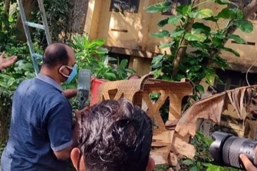 ’’வெடிகுண்டாக மாறிய ஐஸ்கிரீம் பந்து’’ - கேரளாவில் அதிர்ச்சி சம்பவம்