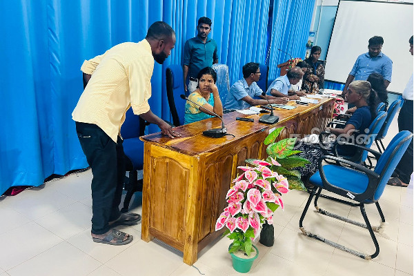 முல்லைத்தீவில் 78 குடும்பங்களுக்கு காணி உரித்து ஆவணங்களை வழங்க நடவடிக்கை (Photos) | Provide Land Documents To 78 Families Mullaitivi