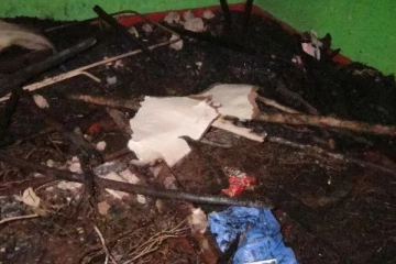 லிந்துலையில் தீ விபத்து - 10 வீடுகள் தீக்கிரை