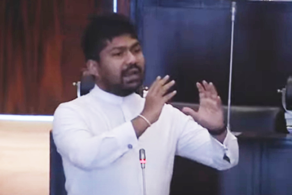 இருவரில் யார் சரி..! பிரதமரா அமைச்சரா: மொட்டுக் கட்சி விளாசல் | Who Is Right Two Prime Minister Or Minister Slpp