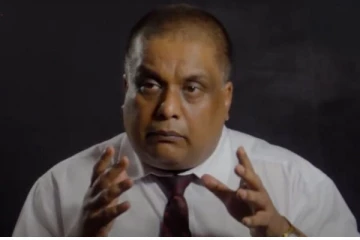 டொக்டர் ருக்சான் பெல்லனவின் சேவை இடைநிறுத்தம்