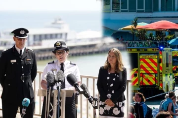 இங்கிலாந்தில் கடலிலிருந்து மீட்கப்பட்ட இளைஞரும் சிறுமியும் மரணம்: நீடிக்கும் மர்மம்