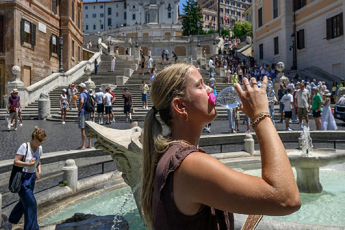 ஐரோப்பாவில் வெப்ப அலைக்கு 50,391 பேர் உயிரிழப்பு | 50 391 Deaths In Europe Due To Heatwave ஐரோப்பாவில் வெப்ப அலைக்கு 50,391 பேர் உயிரிழப்பு | 50 391 Deaths In Europe Due To Heatwave