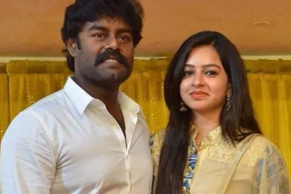 12ம் வகுப்பு தோல்வி... நிச்சயதார்த்தத்துடன் நின்று போன திருமணம்! பலரும் அறியாத பிக்பாஸ் திவ்யாவின் கதை | Bigg Boss Divya Sad Life Story Viral