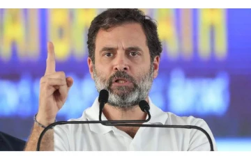 ரயில் விபத்தில் பறிபோன உயிர்கள்.. பாடம் கற்றுக் கொள்ளாத மத்திய அரசு- ராகுல் தாக்கு!