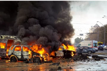 கார்க்குண்டுவெடிப்பில் ரஷ்ய இராணுவ உயர்அதிகாரி பலி