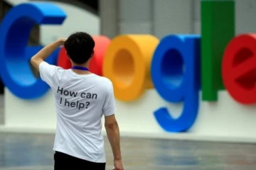 தடுப்பூசி போடாவிட்டால் பணி நீக்கம்;  ஊழியர்களை எச்சரித்த கூகுள் !