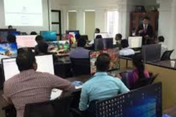 රාජ්‍ය සේවකයන්ට නිවාඩු ලබා දෙන දිනය ගැන ඇමතිගෙන් ප්‍රකාශයක්