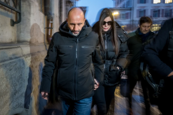 40 உயிர்களை பலிவாங்கிய சுவிஸ் மதுபான விடுதி விபத்து... உரிமையாளருக்கு ஜாமீன்: இத்தாலி எதிர்ப்பு | Italy Recalls Ambassador In Protest New Years