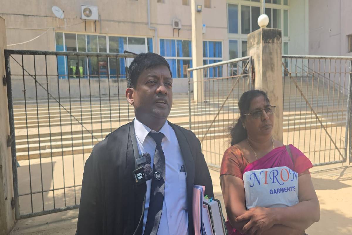 சொல்லிசை பாடகரை விடுவிக்க கோரி மேல் நீதிமன்றை நாடிய சட்டத்தரணி | Lawyer Moves High Court Seeking Release Of Singer சொல்லிசை பாடகரை விடுவிக்க கோரி மேல் நீதிமன்றை நாடிய சட்டத்தரணி | Lawyer Moves High Court Seeking Release Of Singer