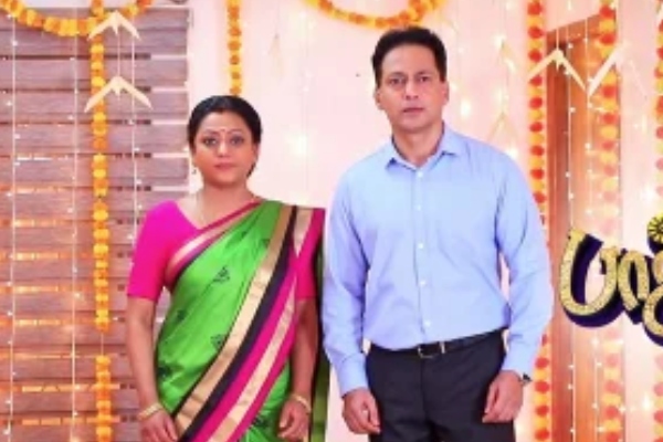 மீண்டும் ஜோடியாக பாக்யா - கோபி இருக்கும் போட்டோ!  அப்போ டைவர்ஸ்?