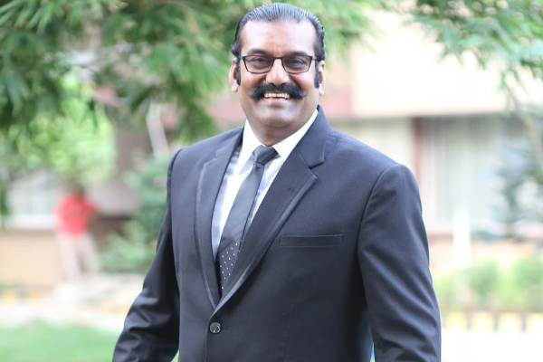 பெற்றோரையே வீட்டில் சேர்க்காத விஜய்; அவரது சுபாவமே அதுதான் - நெப்போலியன் கடும் விமர்சனம் | Actor Napoleon Slams Tvk Vijay For His Behaviour