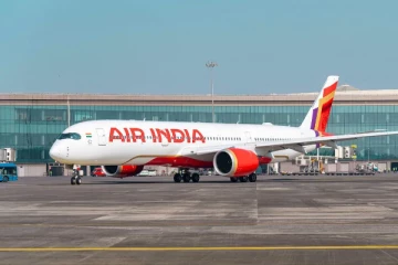 பிரித்தானியாவிற்கு புறப்பட்டு அவசரமாக ரஷ்யாவில் தரையிறக்கப்பட்ட Air India விமானம்