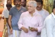 ஒரே சைகைதான் சைலண்ட்-ஆன ரசிகர்கள்!! திருப்பதியில் அஜித் குமார் செய்த செயல்..