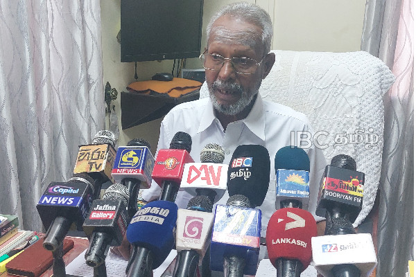 தமிழரசுக் கட்சியின் தலைமைப் பொறுப்பை ஏற்கத் தயார் - சீ.வீ.கே.சிவஞானம்! | Ready To Accept Leadership Of Tna Sivajanam Said