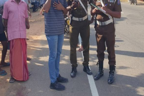 இ.போ.சபைக்கு சொந்தமான பஸ் நடத்துனர் மீது கொடூர தாக்குதல்! தப்பியோடிய சந்தேகநபர் | Sri Lanka Transport Board Bus Assault On Conductor