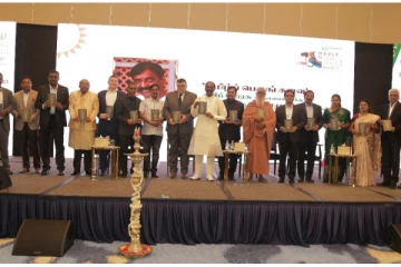 ஆங்கிலத்தில் வைரமுத்துவின் நாவல்