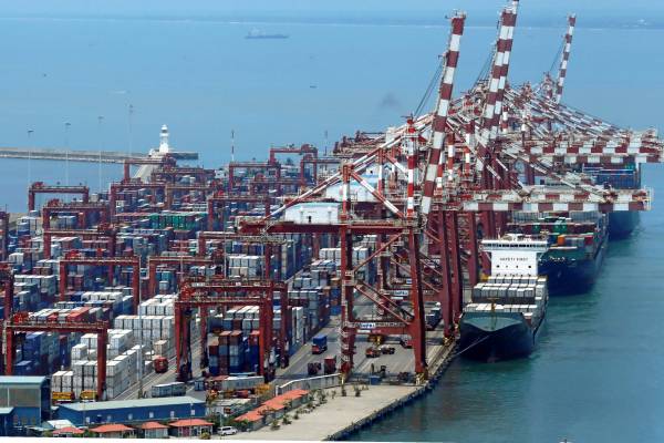 அதிகரிக்கும் இறக்குமதி: பொருளாதார நிபுணர்கள் எச்சரிக்கை | Import Economic Crisis In Sri Lanka