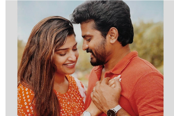 தனது ஆசை மனைவியின் பிறந்தநாளுக்கு கார் பரிசளித்த சித்து - வைரலாகும் வீடியோ - தமிழ்நாடு