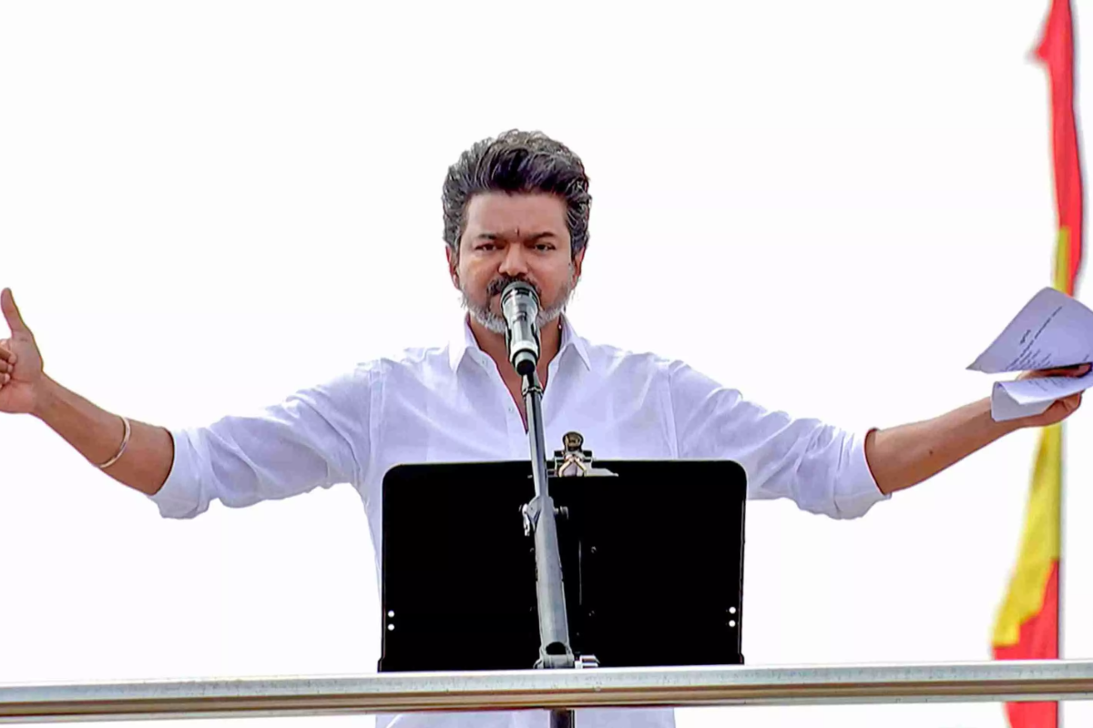 ஜோதிடம்: கட்சி ஆரம்பித்து 2 வருடங்களில் தலைவர் விஜய் முதலமைச்சரானது எப்படி? | How Actor Vijay Become Chief Minister In Two Years