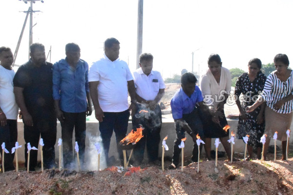 நாடளாவிய ரீதியில் அனுஸ்டிக்கப்படும் 21ஆவது சுனாமி நினைவேந்தல் | Tsunami 21St Anniversary Commemoration