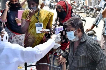 கொரோனா பரவல் உச்சம்: இந்திய பயணிகளுக்கு தடை விதித்த நாடு.!