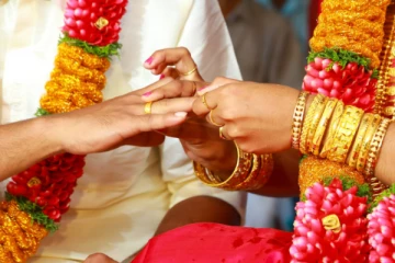 10 இளைஞர்களை ஏமாற்றி மணந்த பெண்; 11 ஆவது ஆணுக்கு காத்திருந்த அதிர்ச்சி