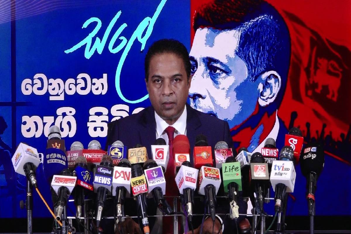நாமல் ஜனாதிபதியானால் இலங்கையின் அடுத்த பிரதமர் யார்..! வெளிவரவுள்ள அறிவிப்பு | Who Would Be The Pm If Namal Became President நாமல் ஜனாதிபதியானால் இலங்கையின் அடுத்த பிரதமர் யார்..! வெளிவரவுள்ள அறிவிப்பு | Who Would Be The Pm If Namal Became President