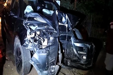 விபத்தில் சிக்கிய தமிழர் பகுதி நாடாளுமன்ற உறுப்பினர் ; இரவில் நேர்ந்த சம்பவம்