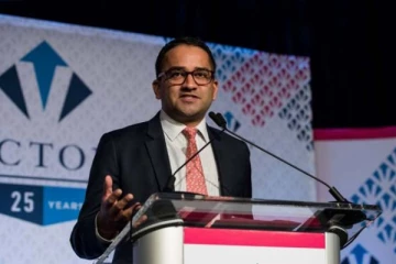 அமெரிக்க வெள்ளை மாளிகை தலைமை பதவிக்கு கௌதம் ராகவன் நியமனம்!