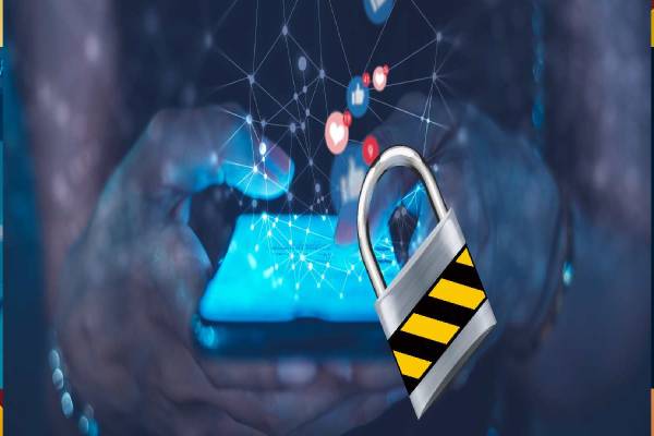 நிகழ்நிலை காப்புச் சட்டம் நிறைவேறினால் அனைவரும் சாப்பிட மட்டுமே வாய் திறக்க முடியும்: சபா குகதாஸ் | Online Protection Law Saba Kugadhash