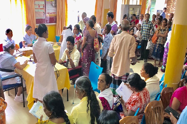 உலகை மீண்டும் அச்சுறுத்தும் கொவிட் -இலங்கைக்கும் விடுக்கப்பட்ட எச்சரிக்கை | Covid Threatening World Warning Given To Sri Lanka