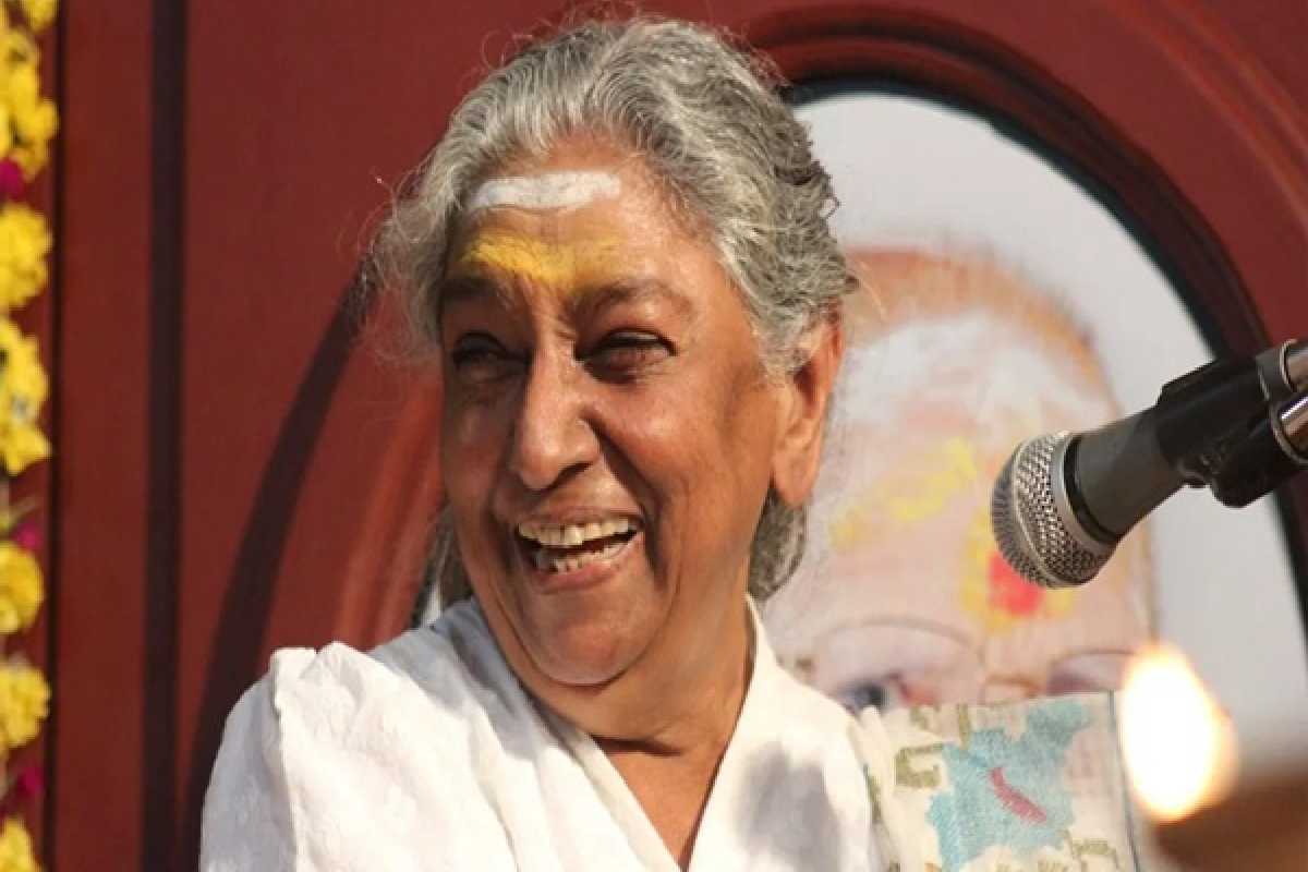 தலைசிறந்த பின்னணி பாடகி எஸ். ஜானகி காலமானார் | Singer S Janaki Passes Away