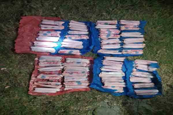 யாழில் மீட்கப்பட்ட வெடிமருந்து குச்சிகள் | Ammunition Sticks Recovered From Jaffna