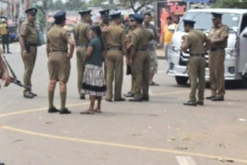 பொலிஸ் சேவைக்கு தகுதியில்லா ஐயாயிரம் பேர் கடமையில் உள்ளதாக தகவல்