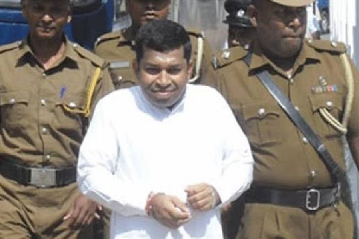 சிறையில் இருக்கும் பிள்ளையான் அவசரமாக மருத்துமனையில் அனுமதி! | Pillayan Who Was In Prison Admitted To Hospital