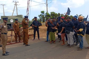 பலாலி கணிவிடுவிப்பு போராட்டம்; ஐவர் மீது பாய்ந்த வழக்கு!