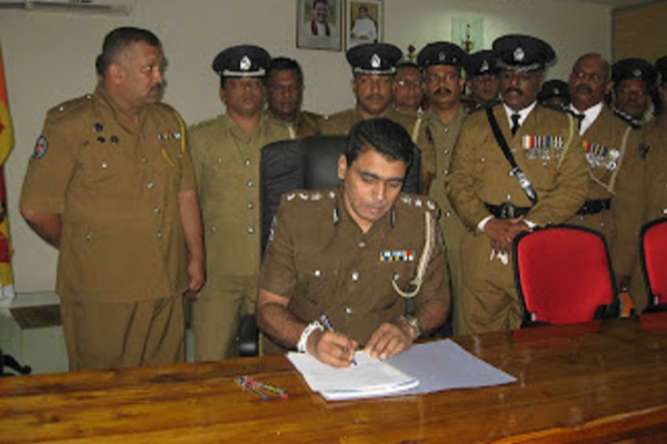 மீண்டும் பதவியேற்றுக்கொண்ட அஜித் ரோஹண! - ஐபிசி தமிழ்