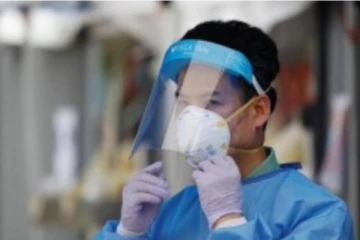 ஆம்புலன்ஸ் இல்லை.. பேருந்தில் மருத்துவமனை சென்ற கொரோனா நோயாளியால் சென்னையில் பரபரப்பு.!