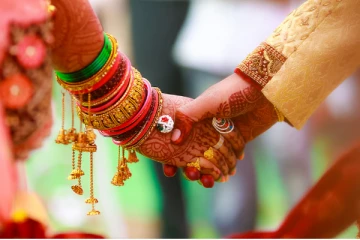 வெளிநாட்டு ஆசை! மனைவியை வேறொருவருடன் திருமணம் செய்து வைத்த கணவர் ; இறுதியில் நடந்த ட்விஸ்ட்