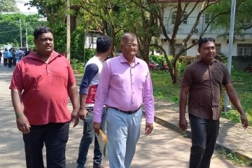 வடமாகாண ஆளுநர் செயலை கண்டித்து மகஜர் கையளிப்பு!
